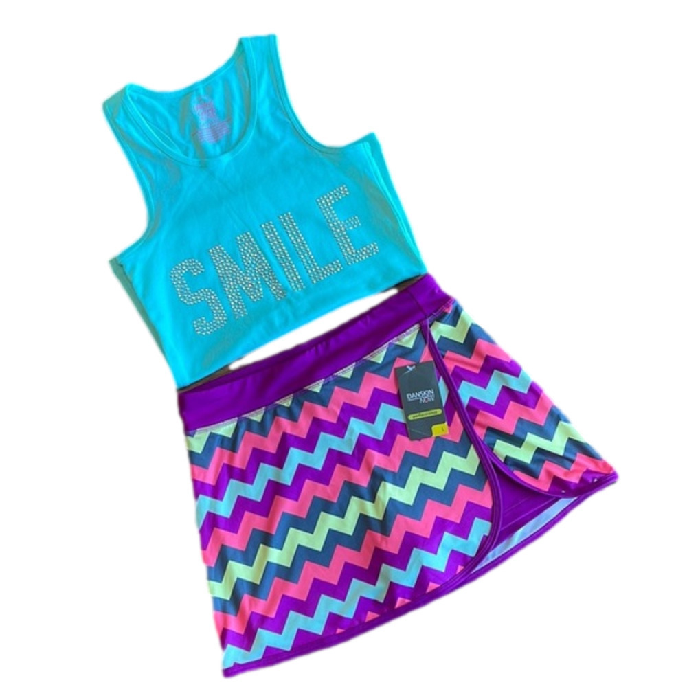 𝅺Girls mini skirt & tank top